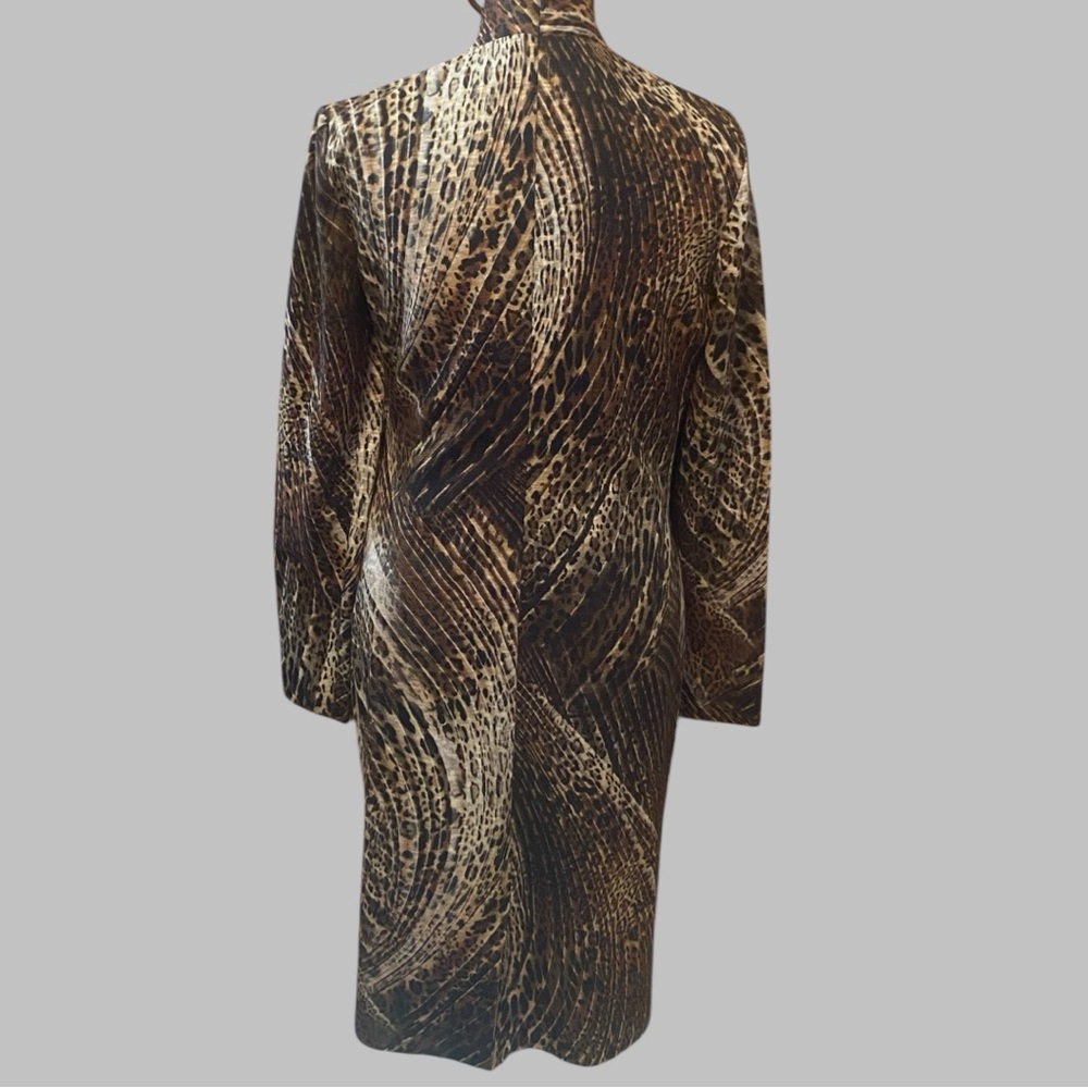 CARLISLE leopard print mock neck long long sleeve - Picture 5 of 10